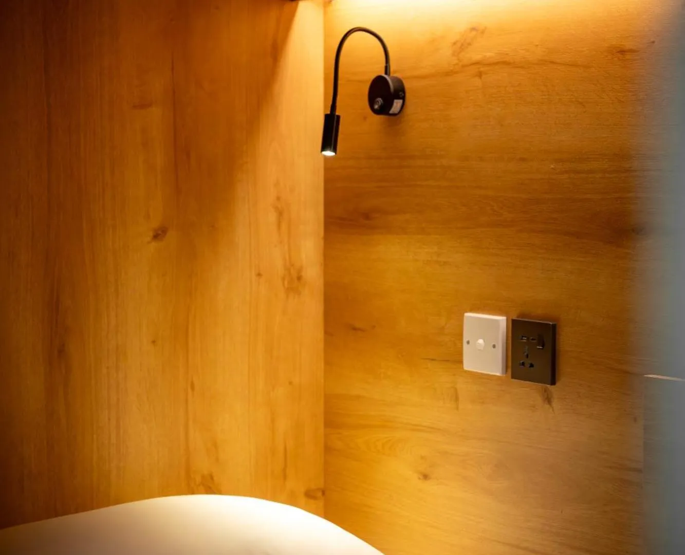 Gusti Bed & Breakfast סינגפור 0*,